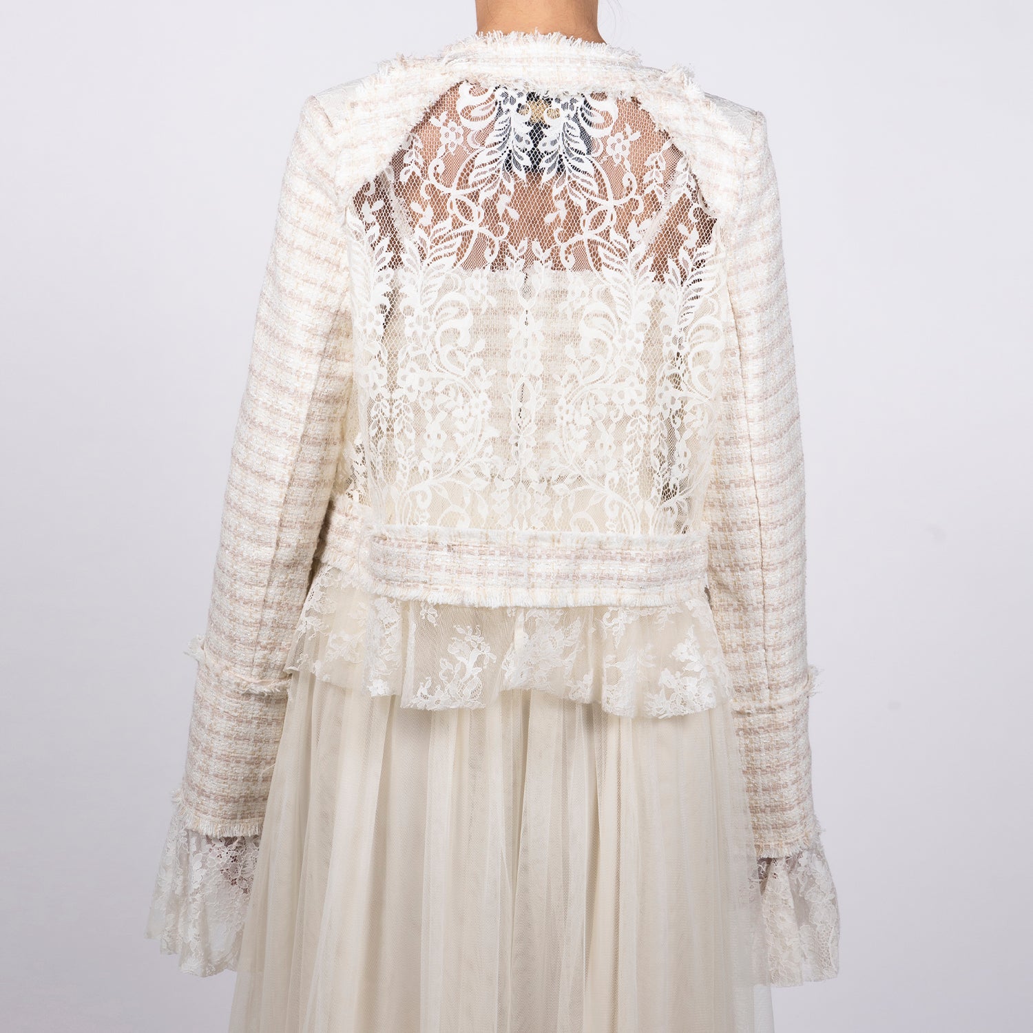 Outfit - 124-thumbmail-3
