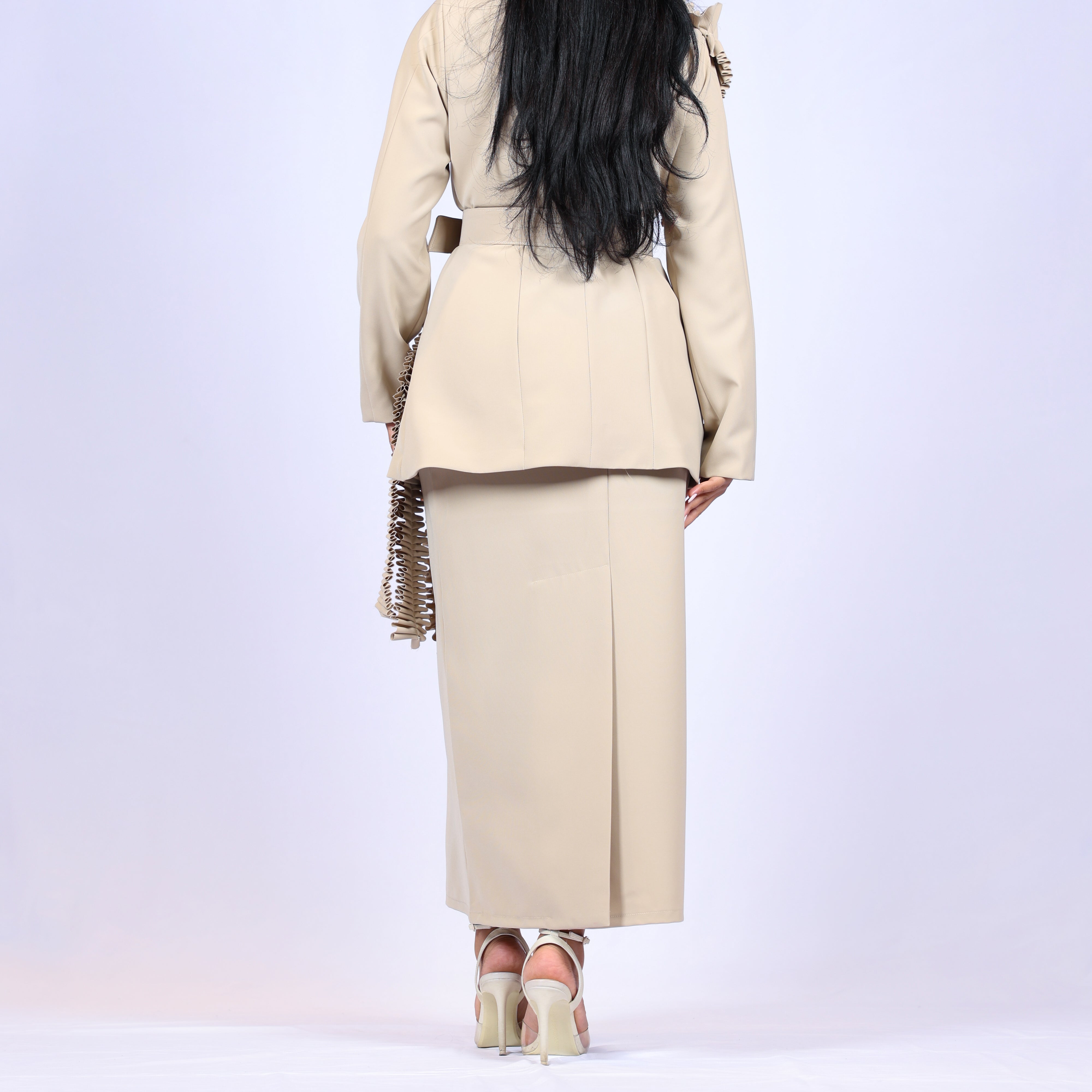 Outfit - 102-thumbmail-4
