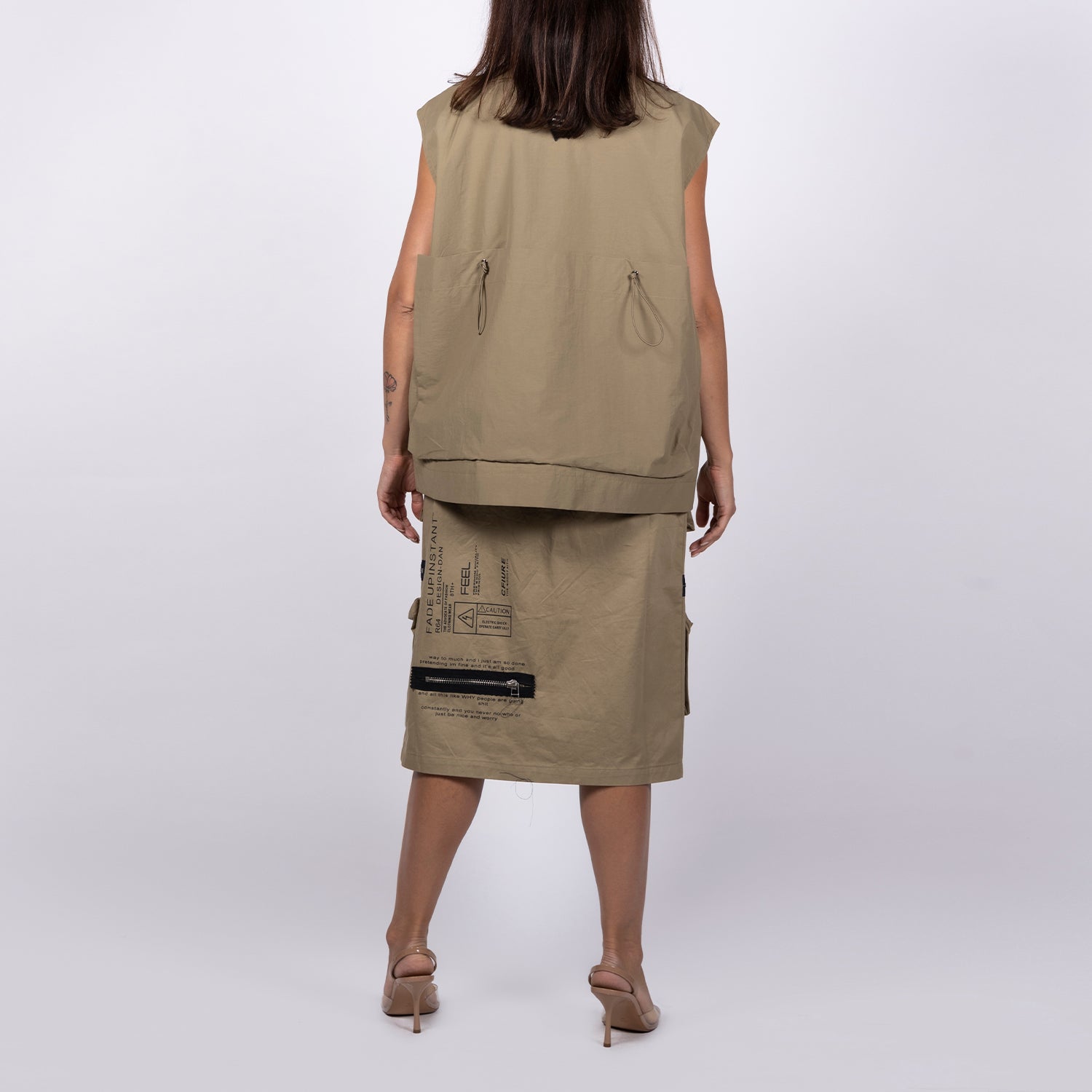 Outfit - 125-thumbmail-3