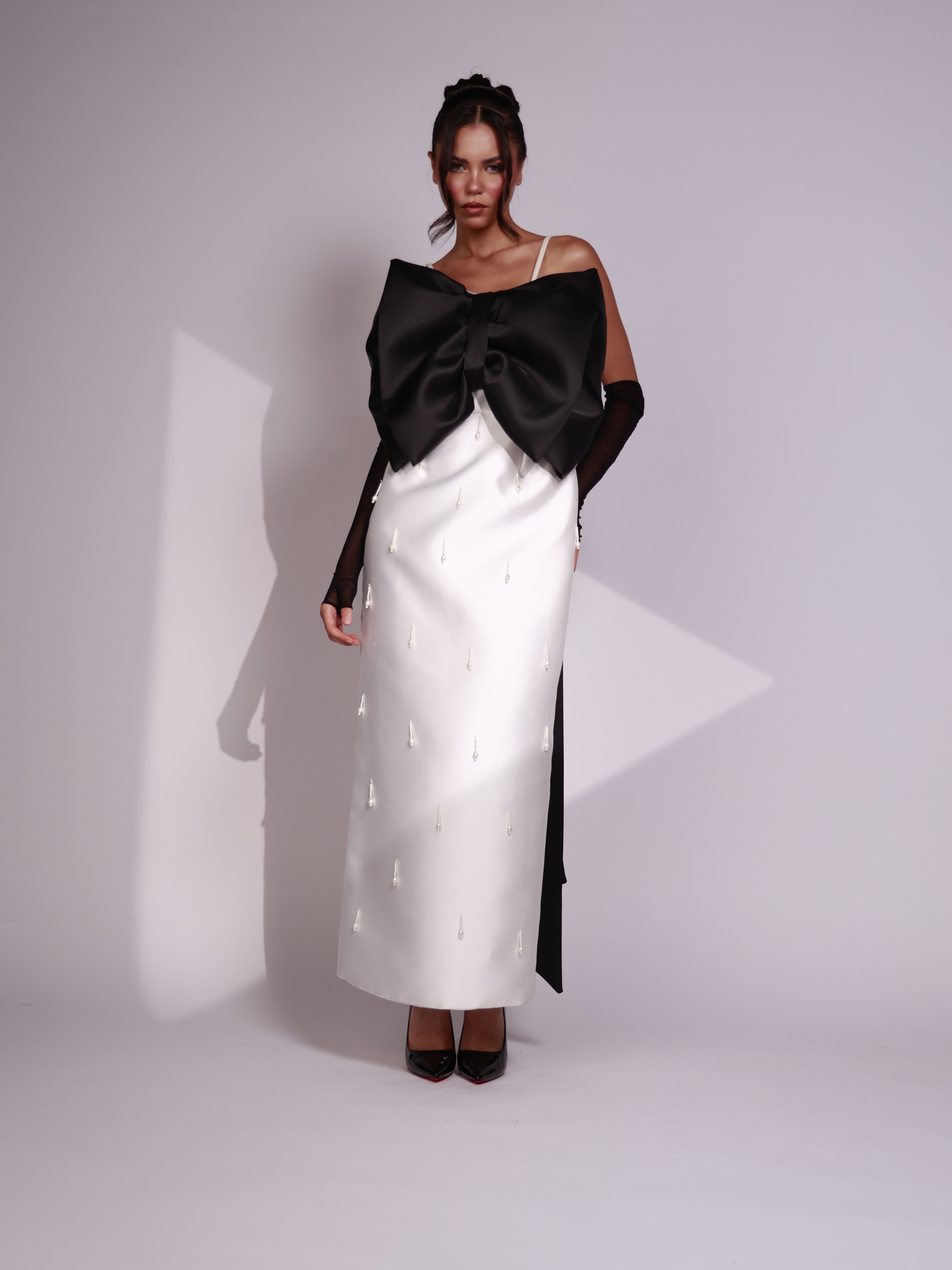 Ivory Noir Bow Dress-thumbmail-2
